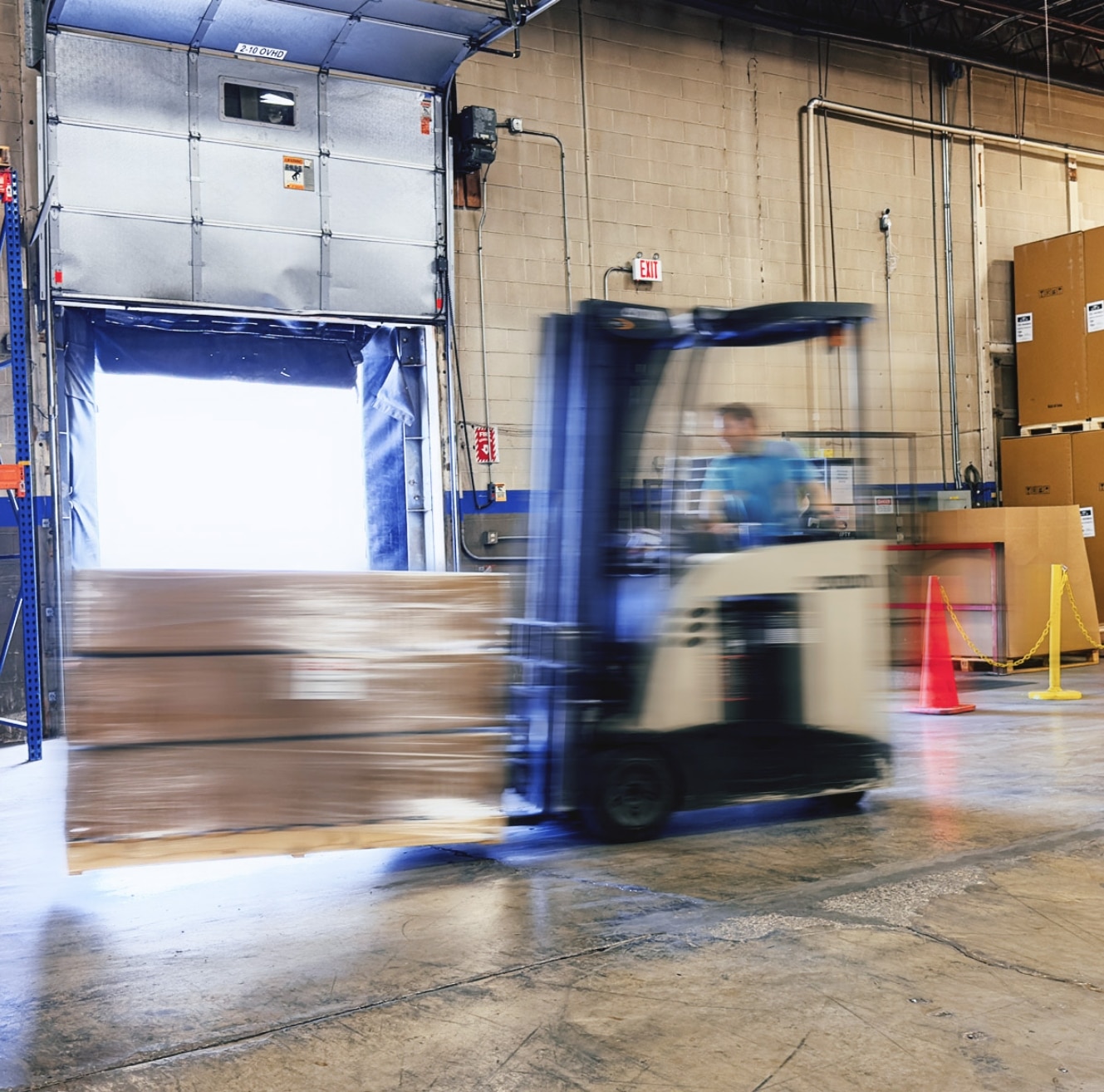 Fork lift operator